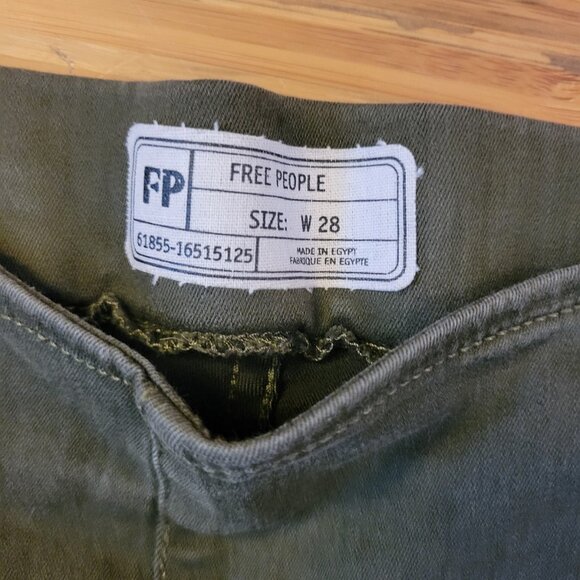 Free People Skinny Ankle Light Green Ripped Cropped Stretch Pants Jeans Size 28. - Picture 2 of 5